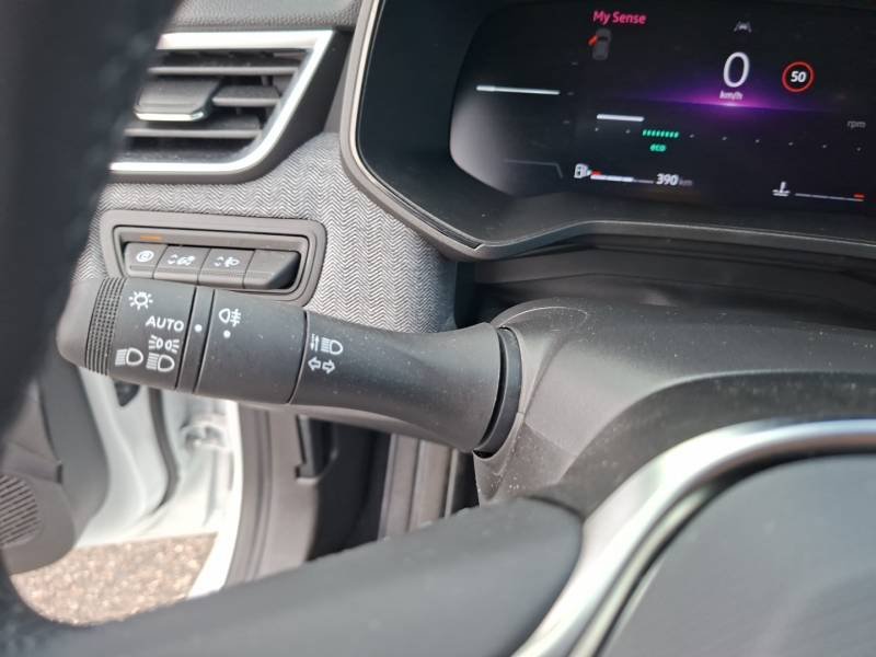 Renault Clio - Photo 27