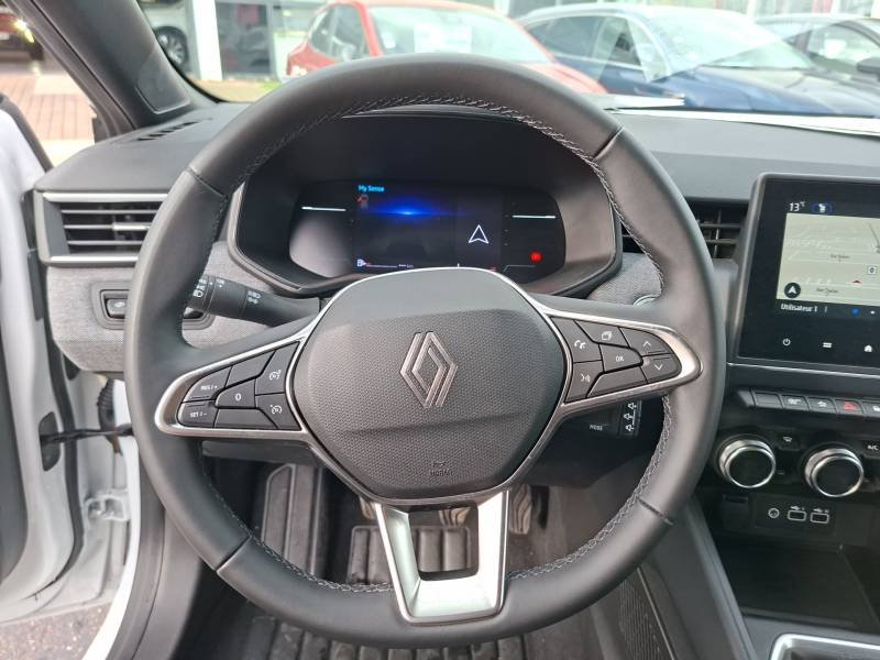 Renault Clio - Photo 22