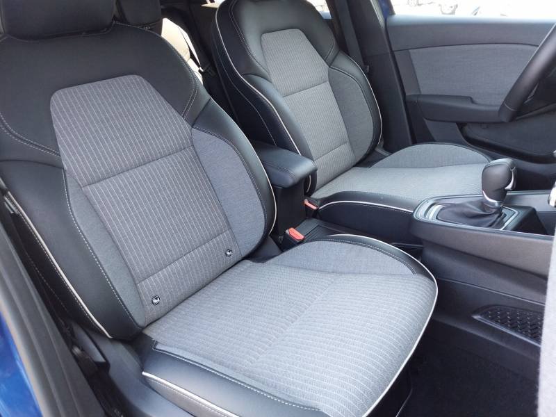 Renault Clio - Photo 12