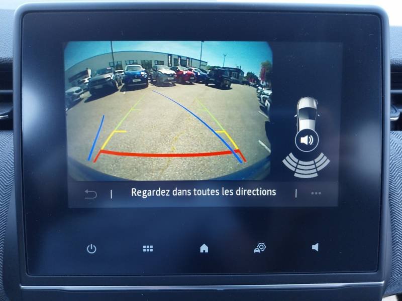 Renault Clio - Photo 24
