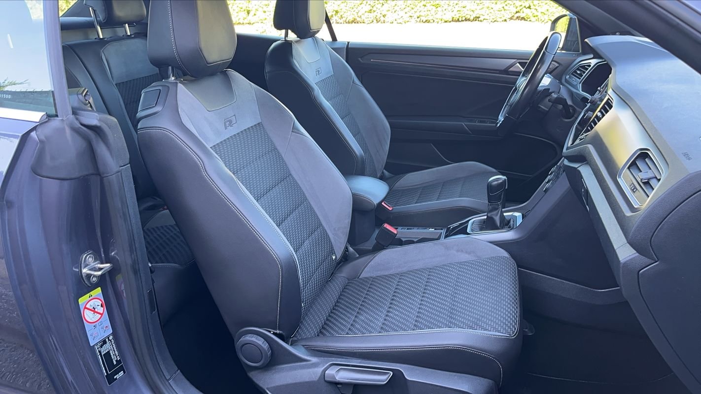 Volkswagen T-Roc - Photo 25