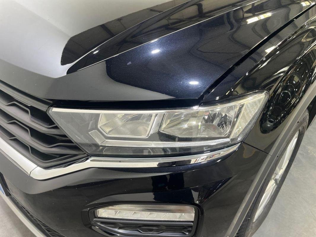 Volkswagen T-Roc - Photo 25