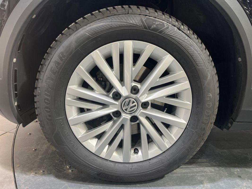 Volkswagen T-Roc - Photo 29