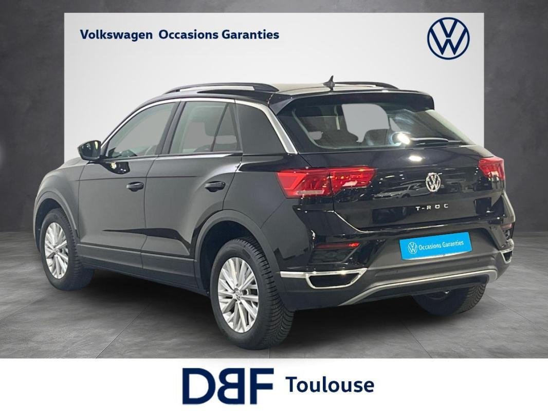 Volkswagen T-Roc - Photo 3