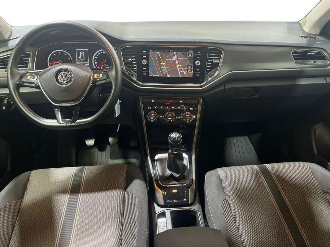 Volkswagen T-Roc - Photo 8