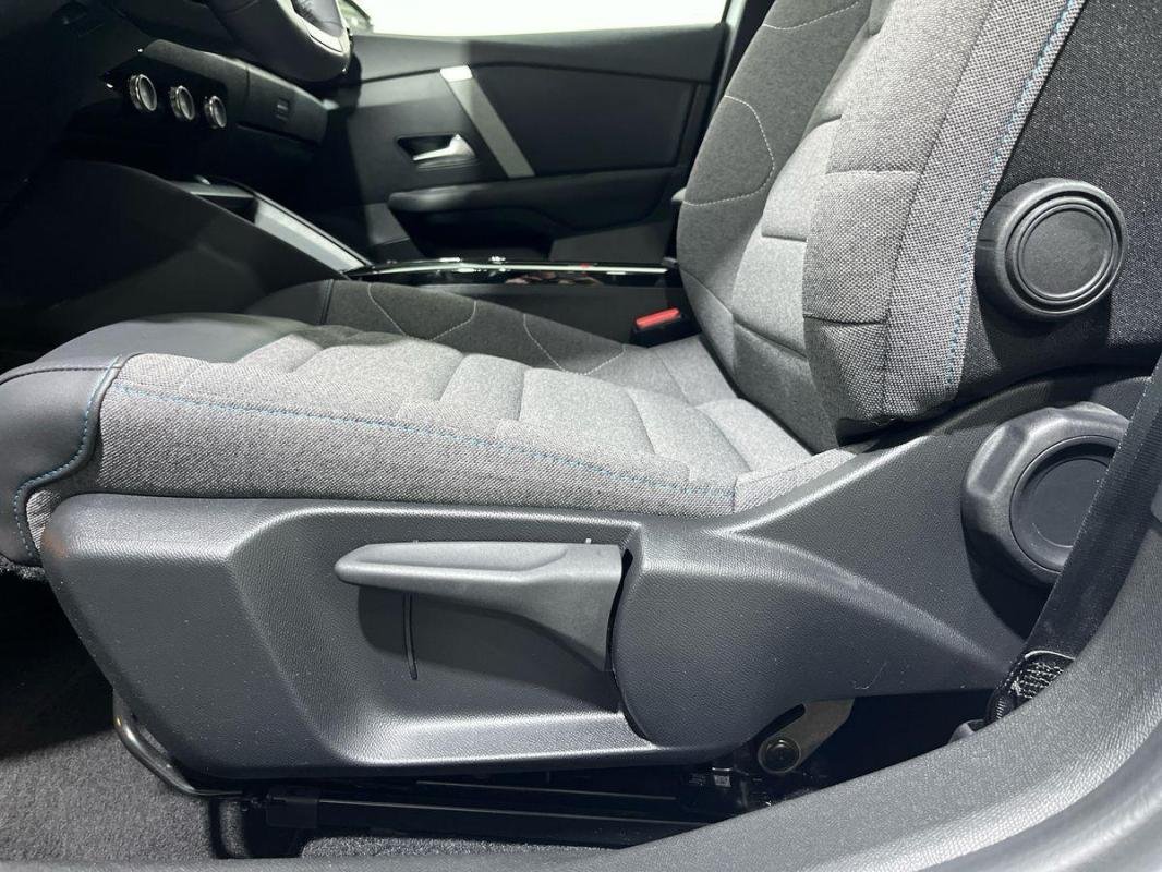 Citroën C4 - Photo 14