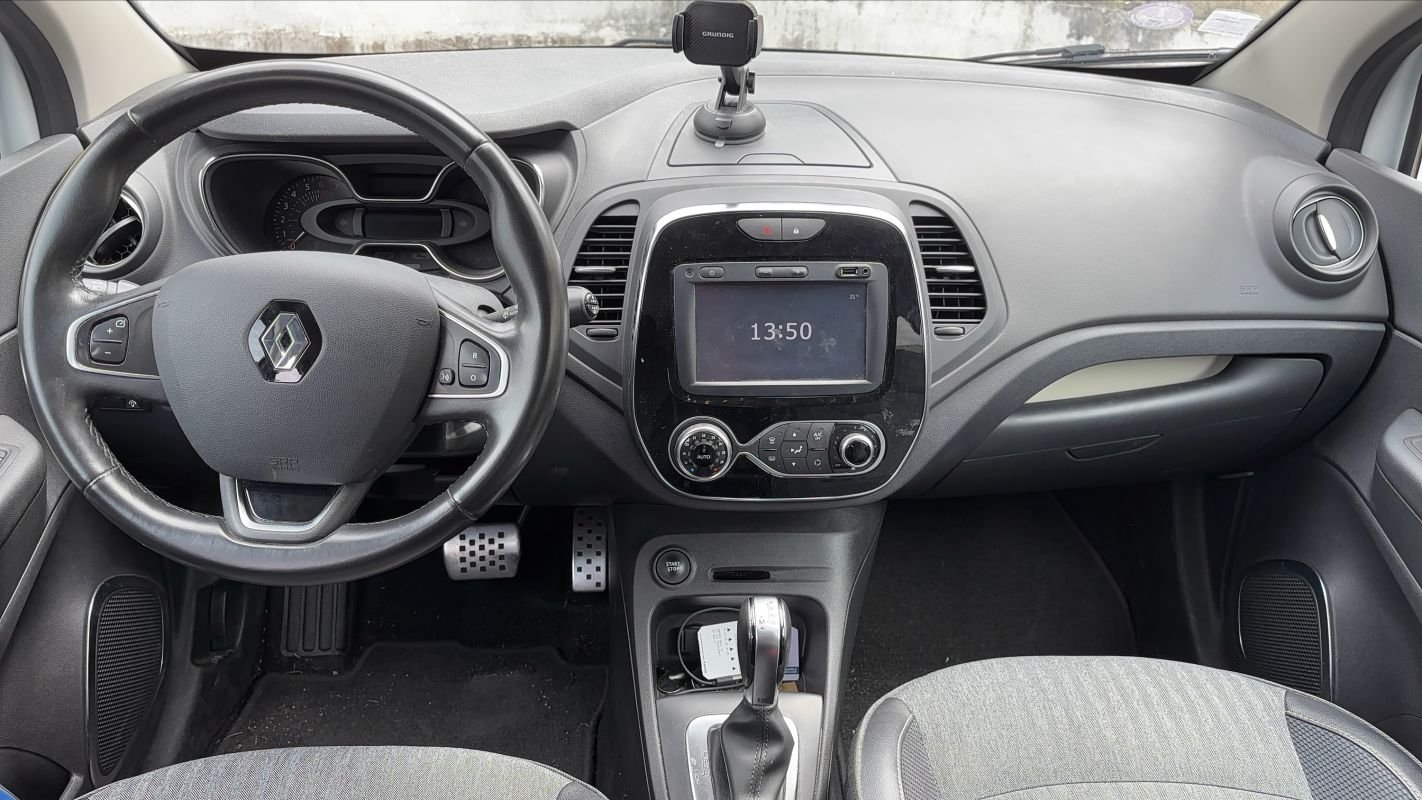 Renault Captur - Photo 11