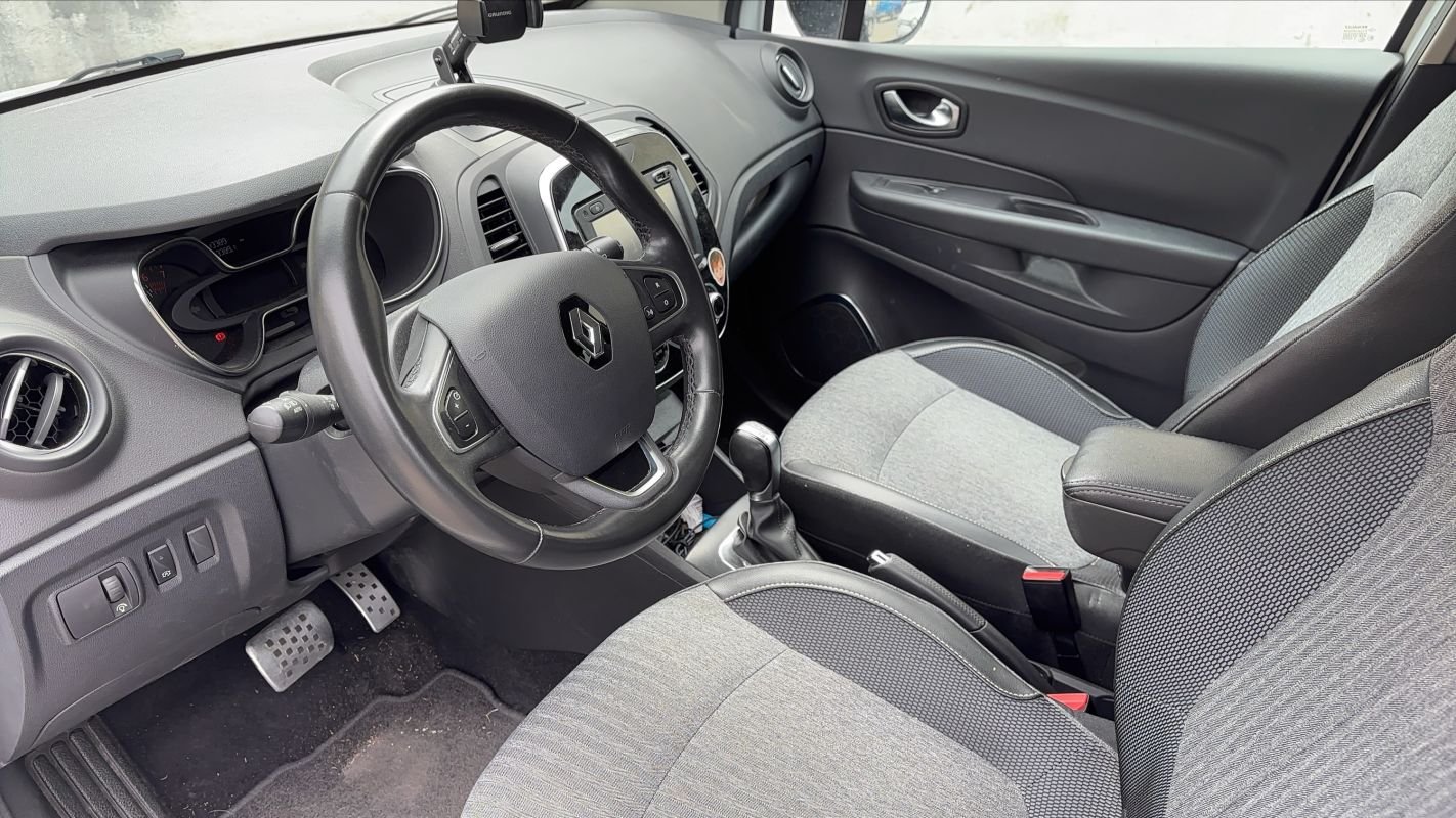 Renault Captur - Photo 8