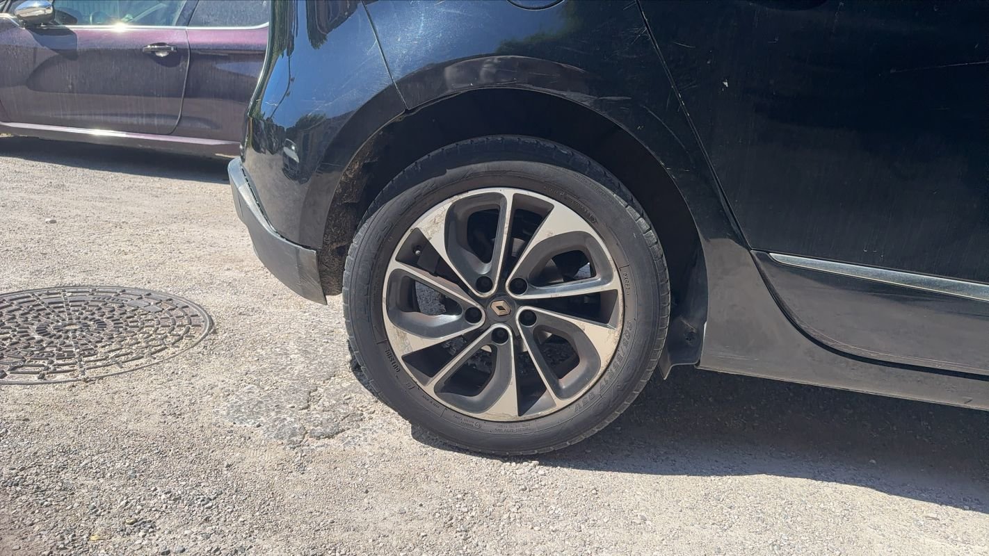 Renault Scénic - Photo 16