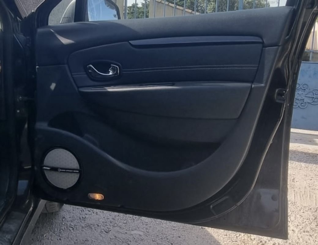 Renault Scénic - Photo 22
