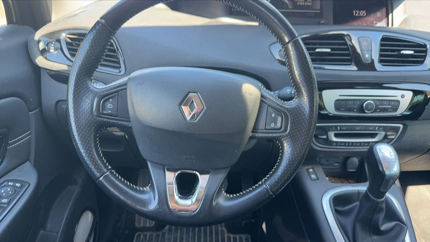 Renault Scénic - Photo 23