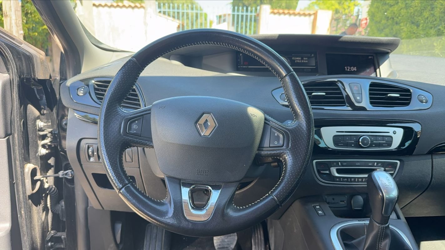Renault Scénic - Photo 24