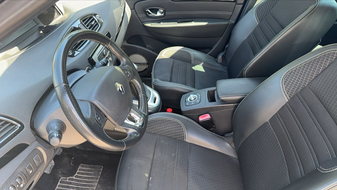 Renault Scénic - Photo 26