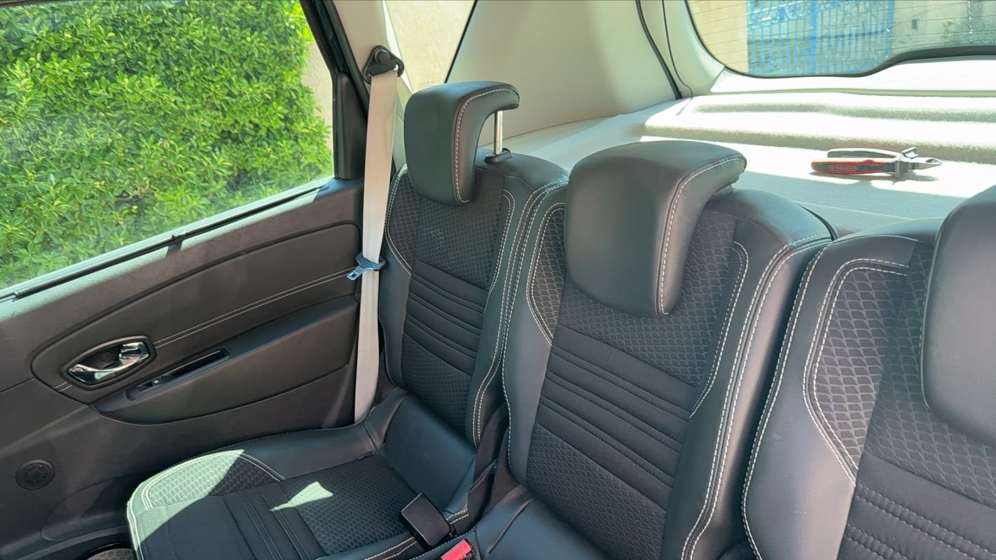 Renault Scénic - Photo 9
