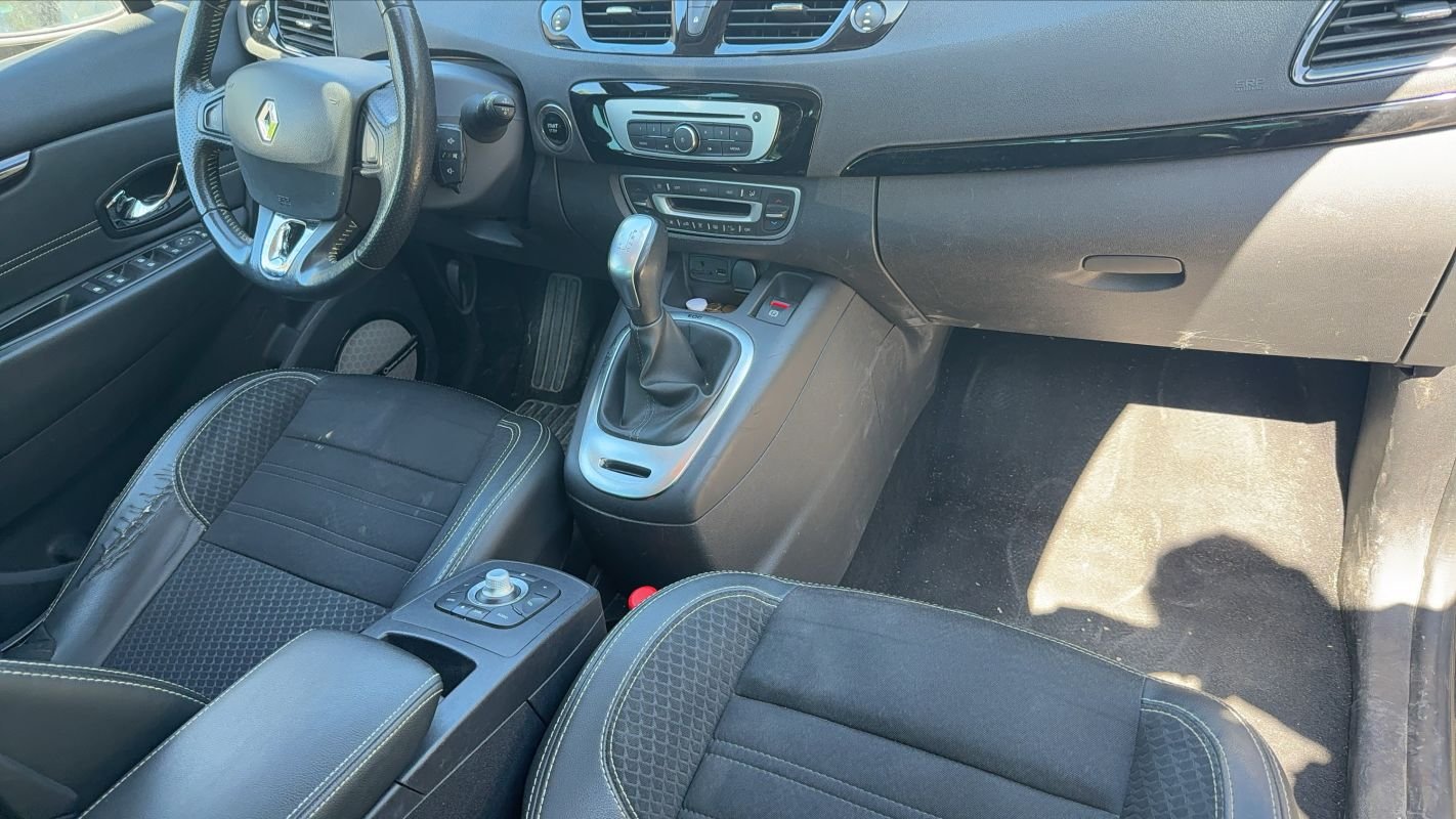 Renault Scénic - Photo 10