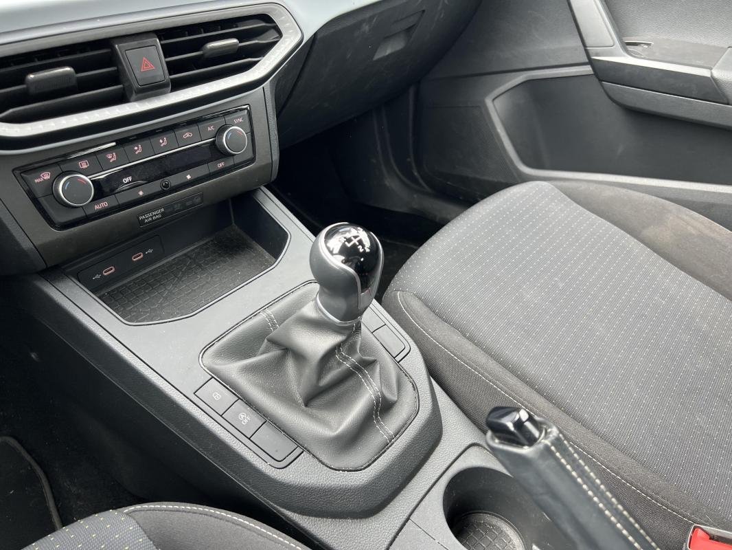 Seat Ibiza - Photo 14