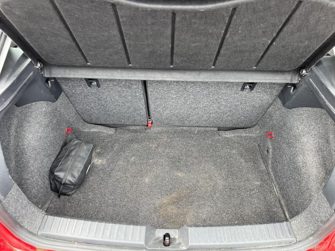 Seat Ibiza - Photo 18