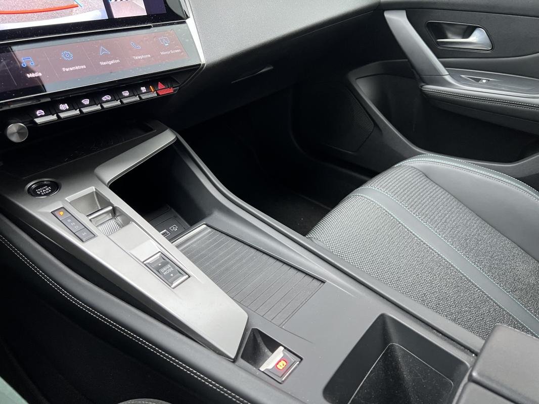 Peugeot 308 SW - Photo 12