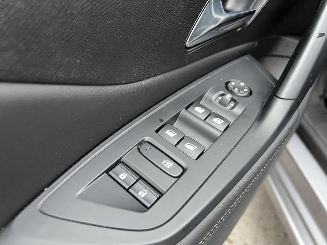 Peugeot 308 SW - Photo 15