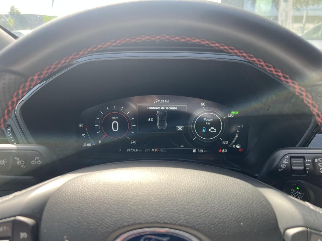 Ford Kuga - Photo 10