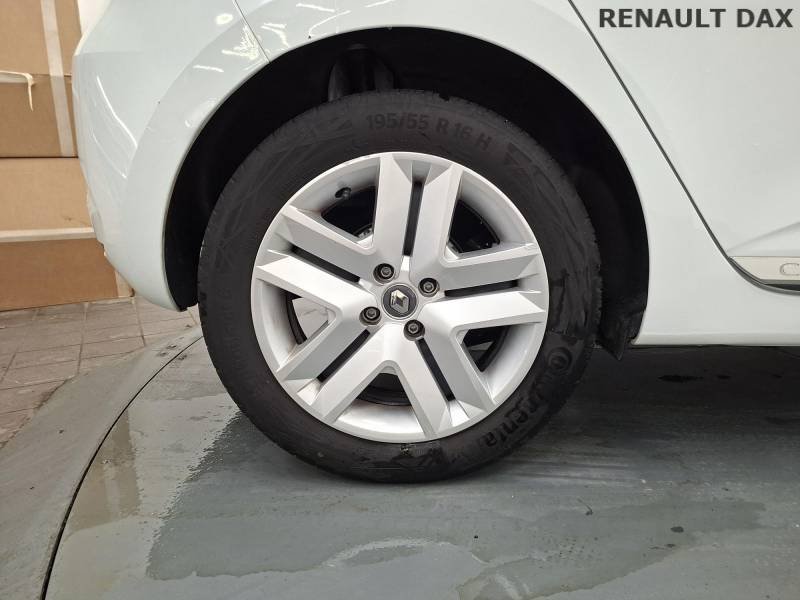 Renault Clio - Photo 15
