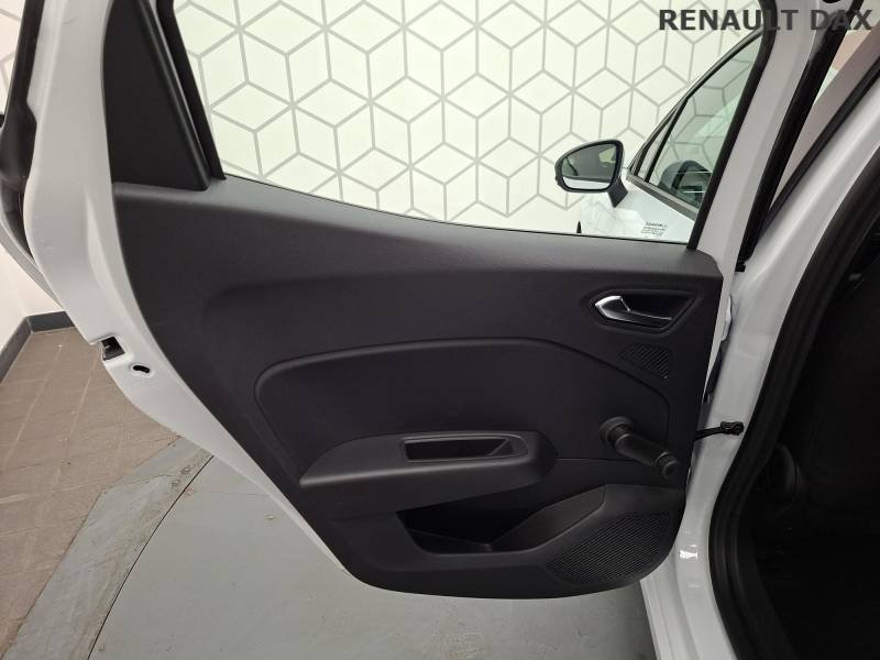 Renault Clio - Photo 23