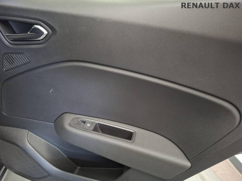 Renault Clio - Photo 23