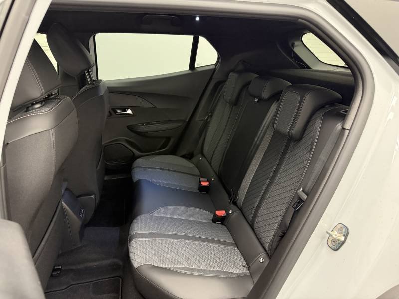 Peugeot 2008 - Photo 12