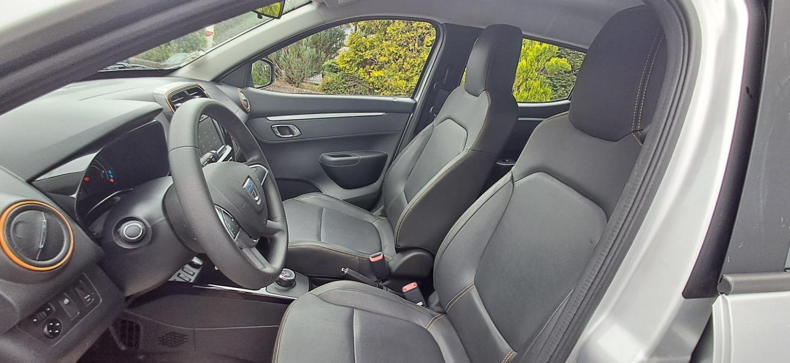 Dacia Spring - Photo 12