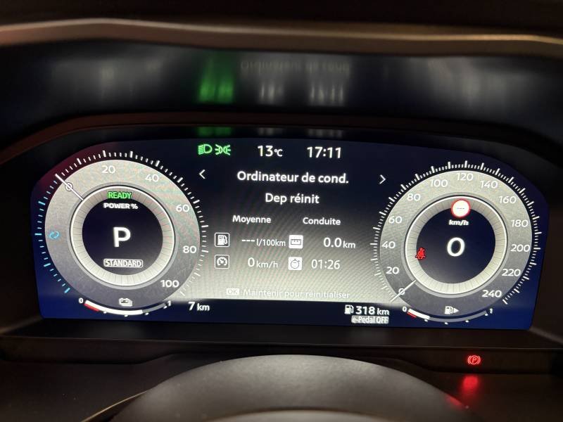 Nissan Qashqai - Photo 28