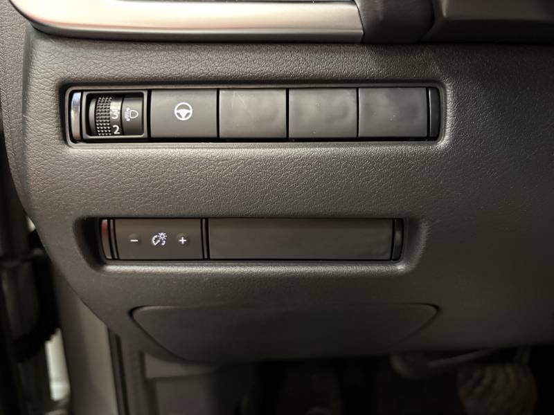 Nissan Qashqai - Photo 20