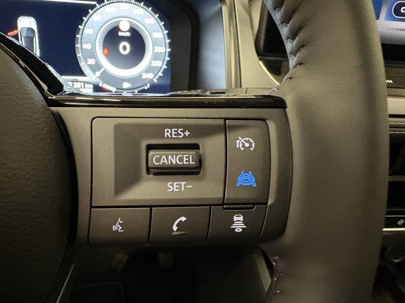 Nissan Qashqai - Photo 22