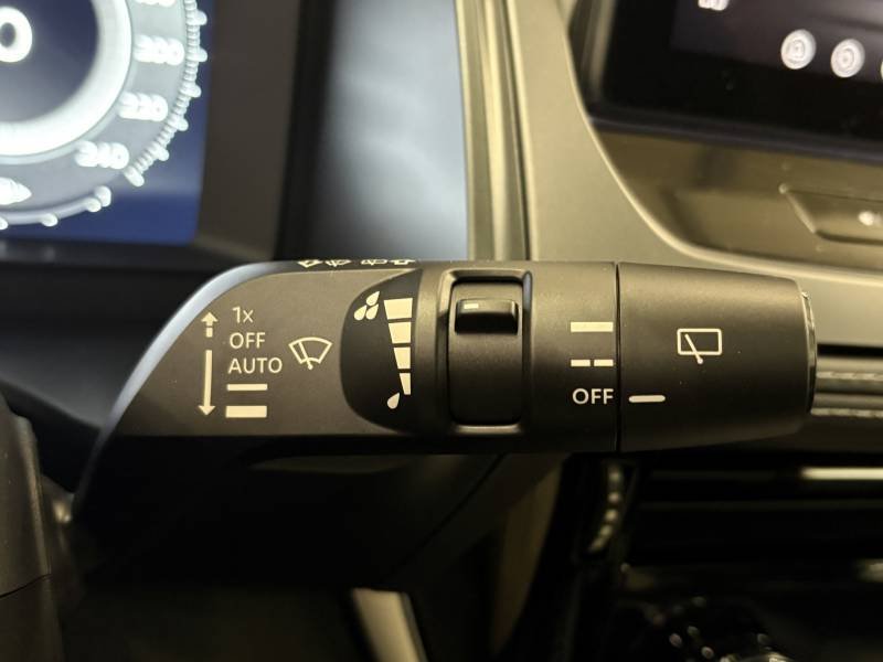 Nissan Qashqai - Photo 24