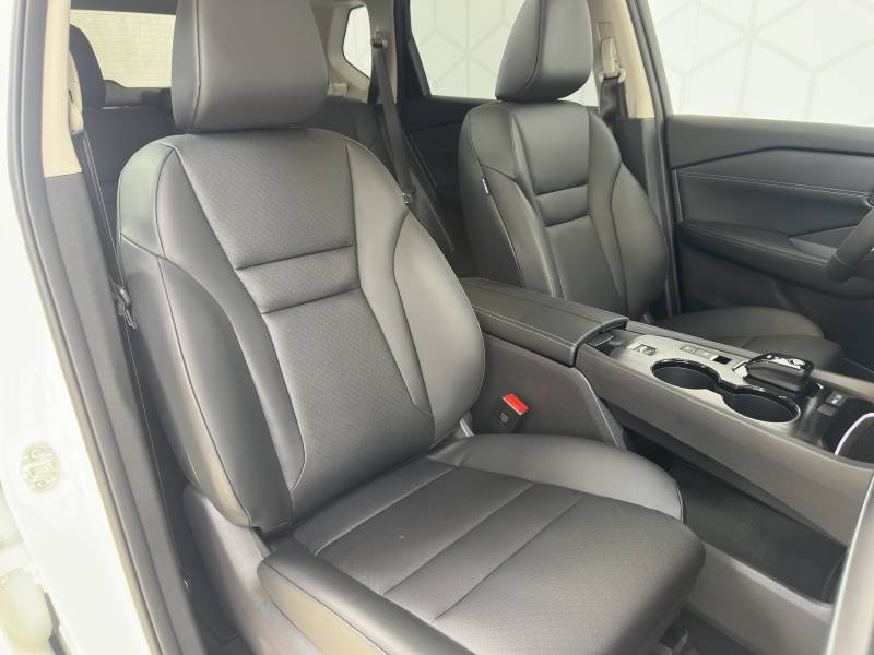 Nissan X-Trail - Photo 9