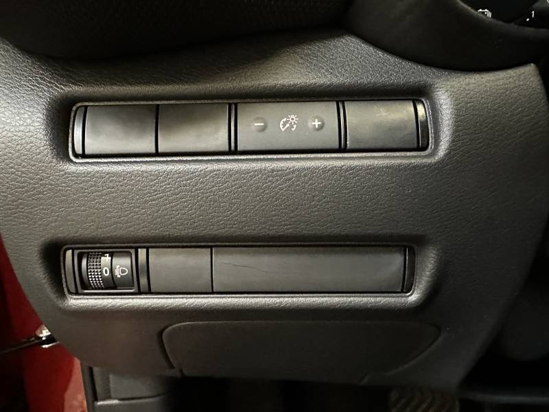 Nissan Juke - Photo 11
