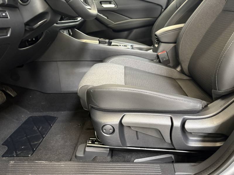 Nissan Qashqai - Photo 12