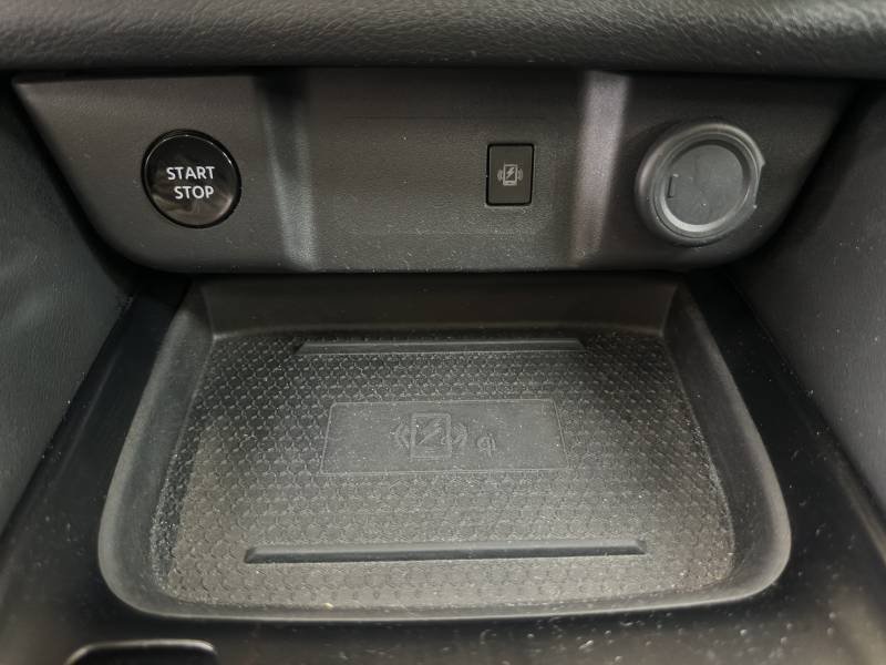 Nissan Qashqai - Photo 14