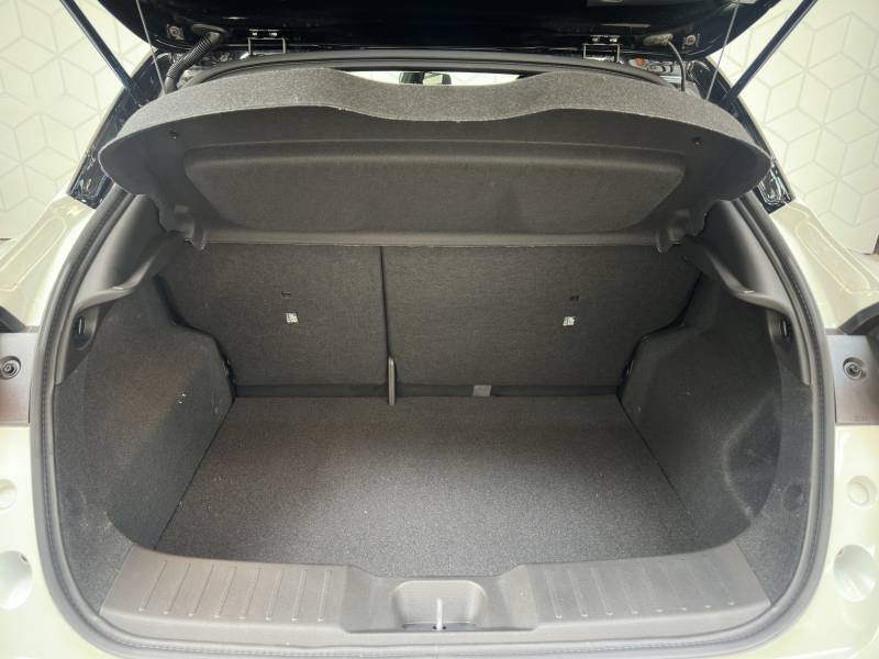 Nissan Juke - Photo 12