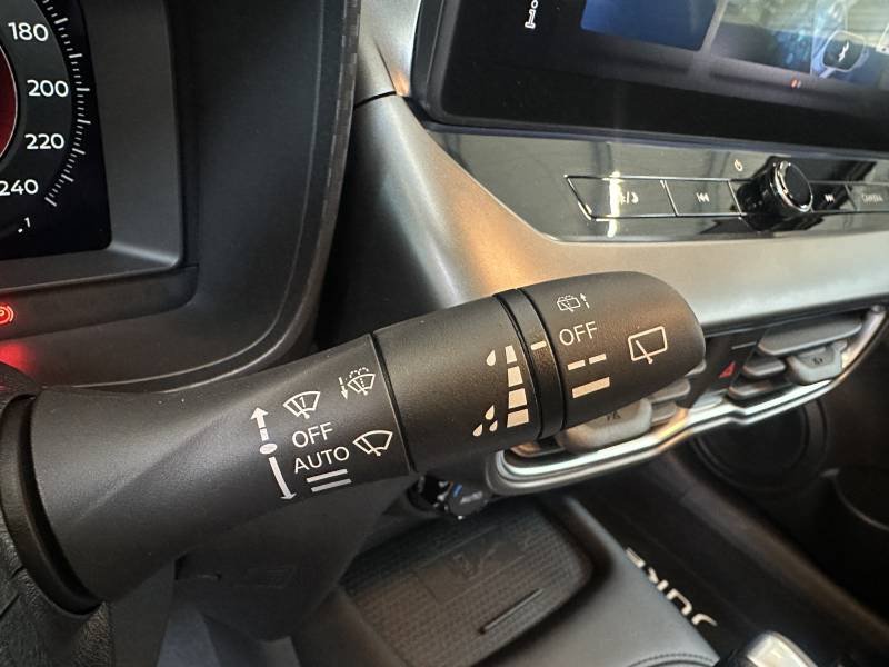 Nissan Juke - Photo 19