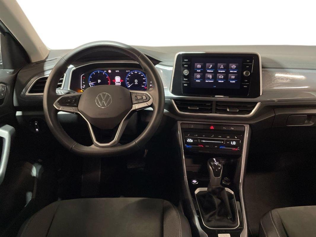 Volkswagen T-Roc - Photo 24