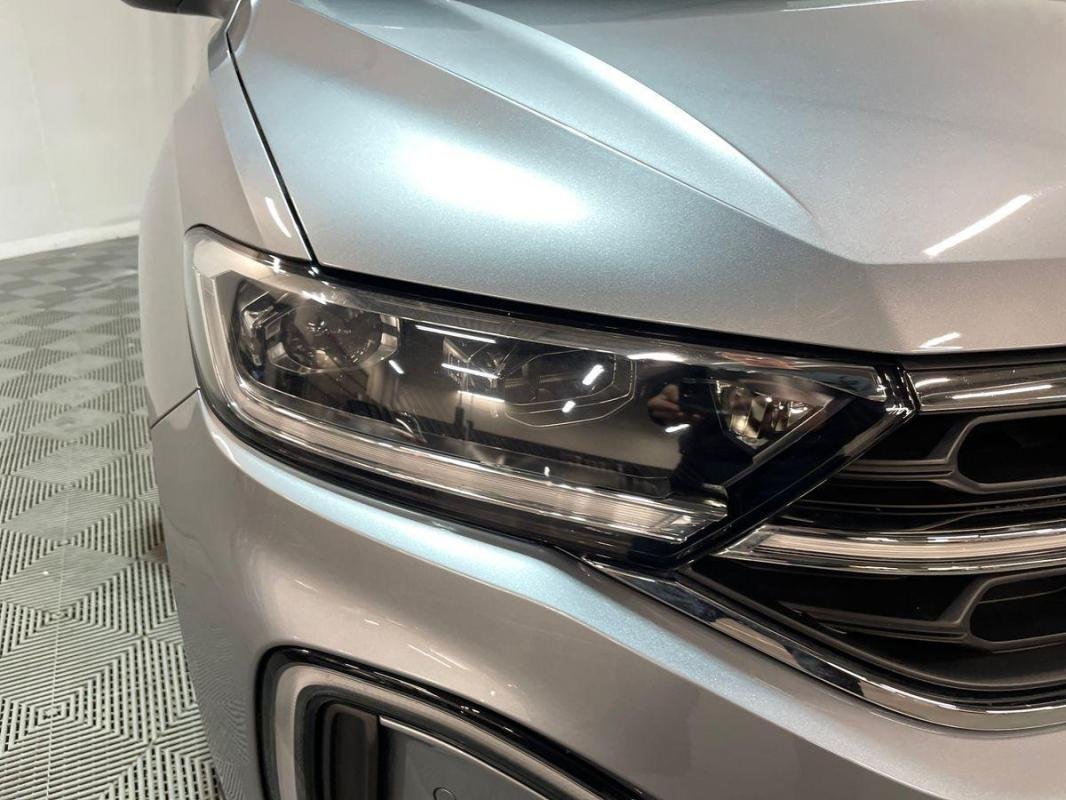 Volkswagen T-Roc - Photo 25