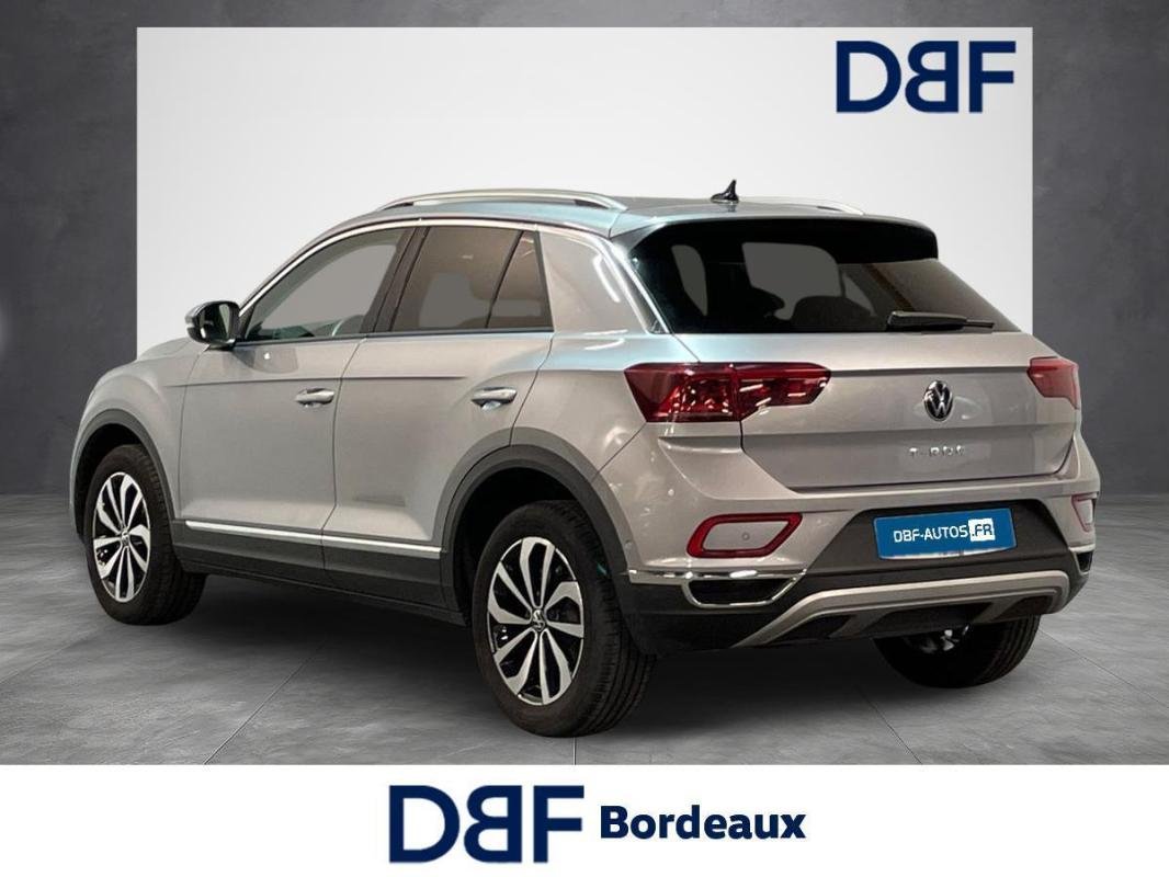 Volkswagen T-Roc - Photo 3