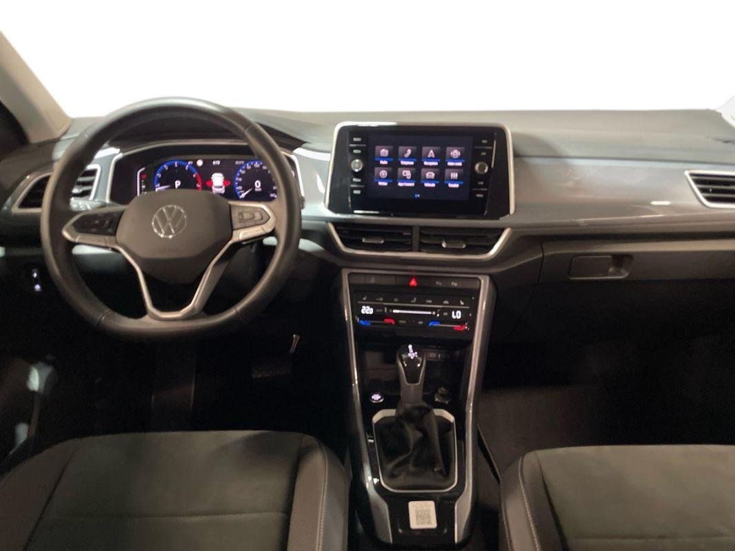Volkswagen T-Roc - Photo 8