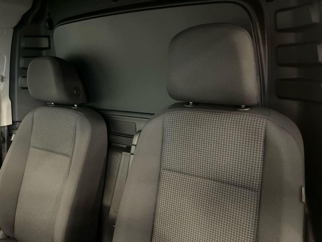 Volkswagen Caddy - Photo 22