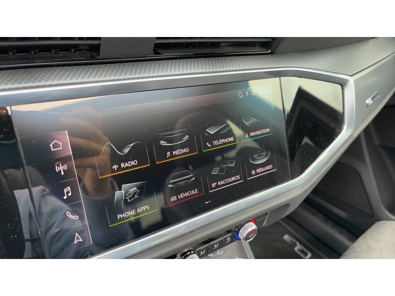 Audi Q3 - Photo 17