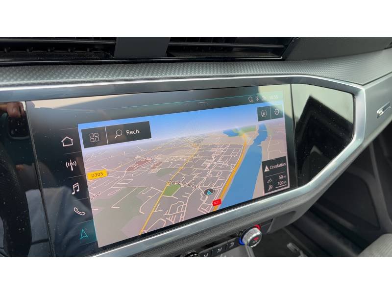 Audi Q3 - Photo 19