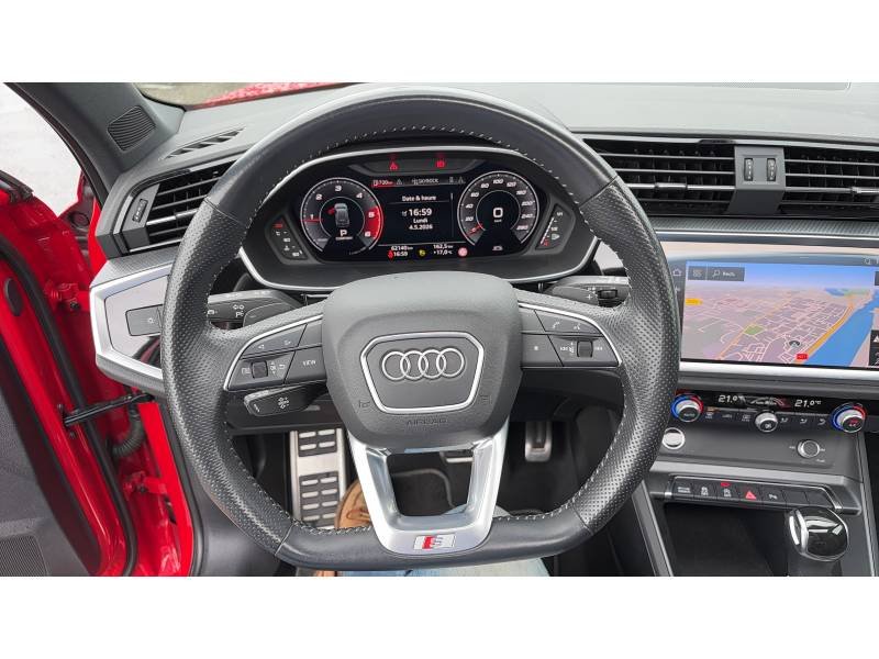 Audi Q3 - Photo 22