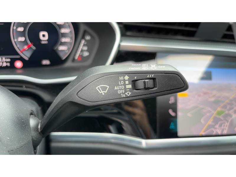 Audi Q3 - Photo 24