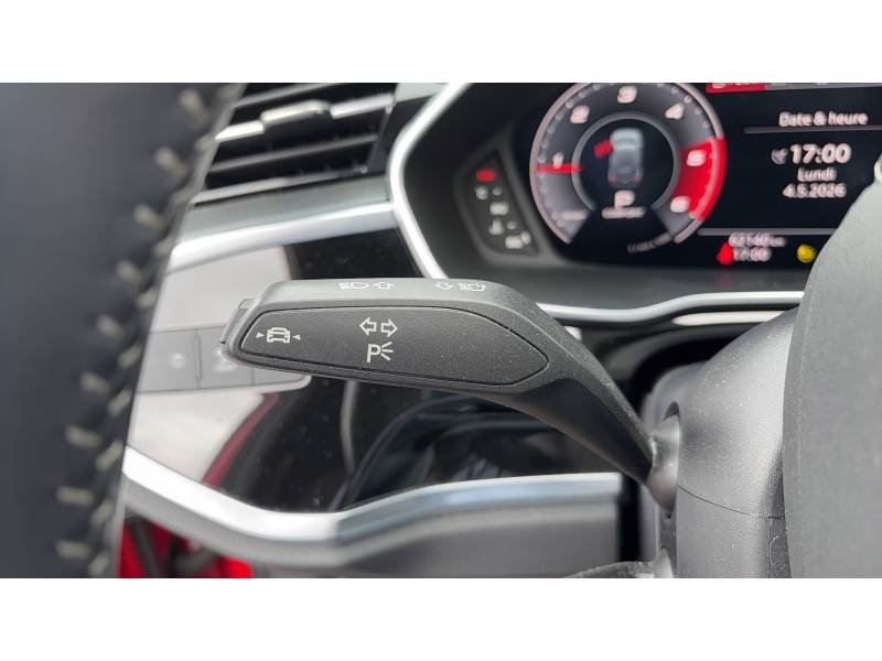 Audi Q3 - Photo 28
