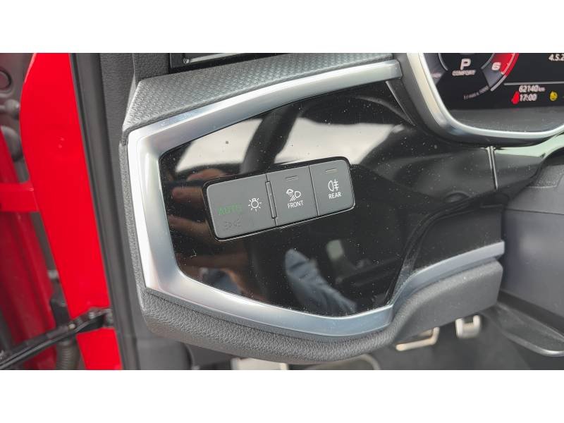 Audi Q3 - Photo 30